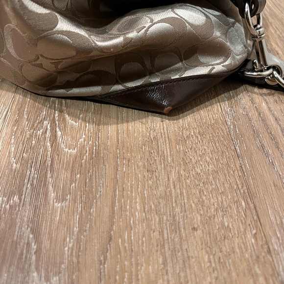 Coach Bag - Picture 5 of 6